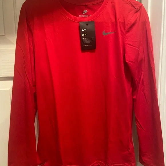 NIKE Women's Lot of M Medium Dri Fit T-Shirts New - Picture 4 of 12